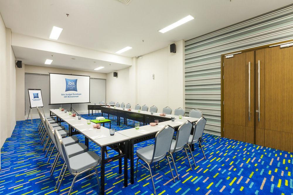 Deka Hotel Surabaya Hr Muhammad Kültér fotó